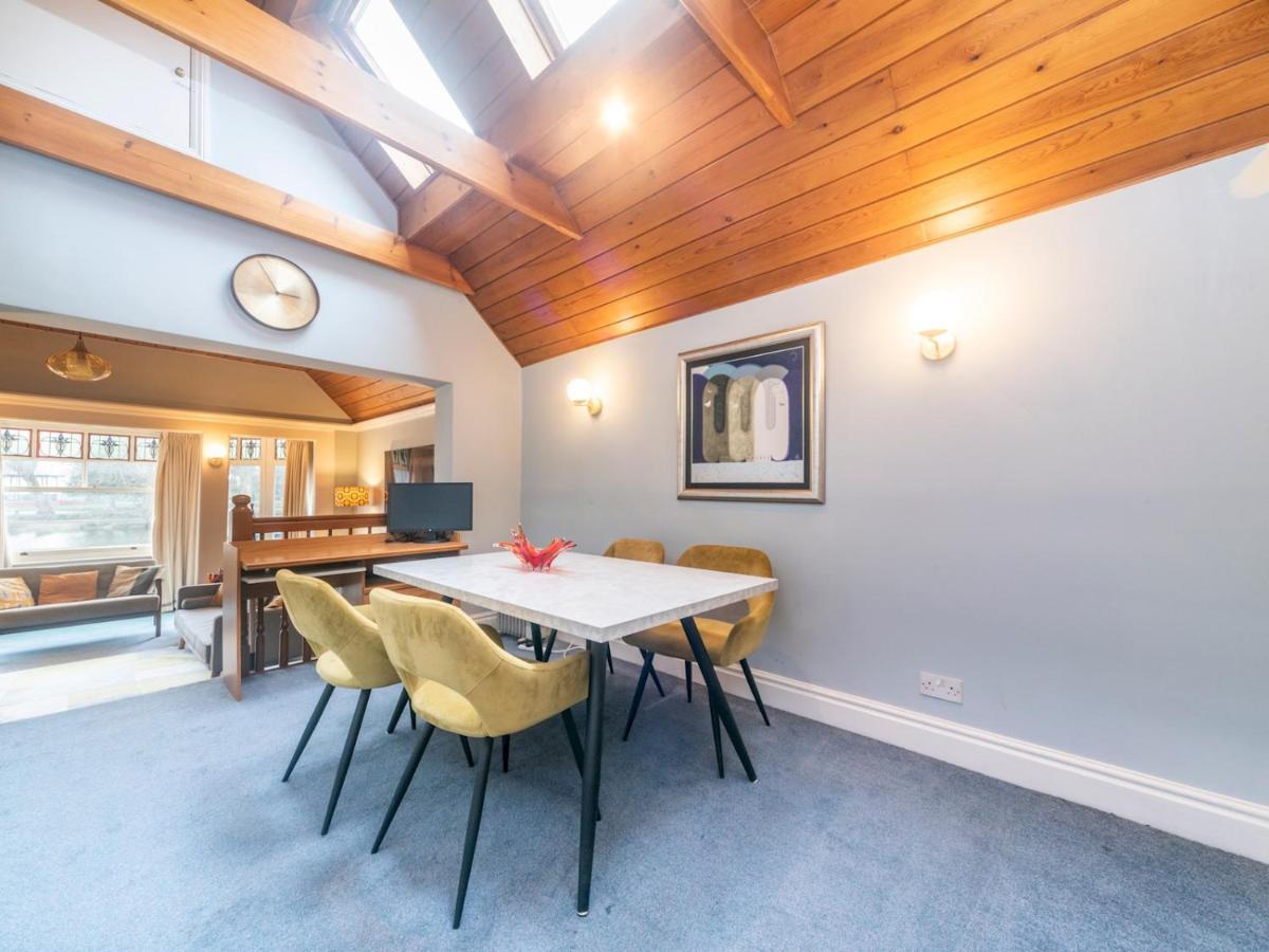 Pass The Keys Cosy River House With Beautiful Views Holiday home